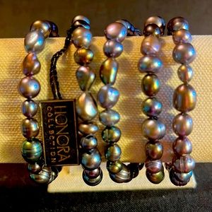 Honora fresh water metallic colored pearls set of 5 stretch bracelets. New